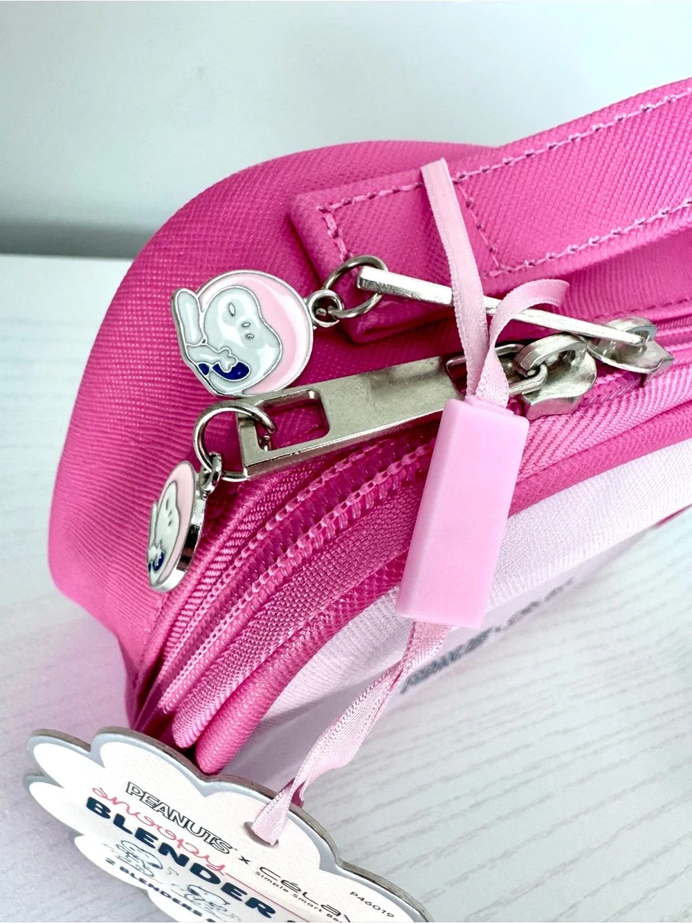 Peanuts x Celavi Pink Snoopy Blender Set with  Cosmetic Case